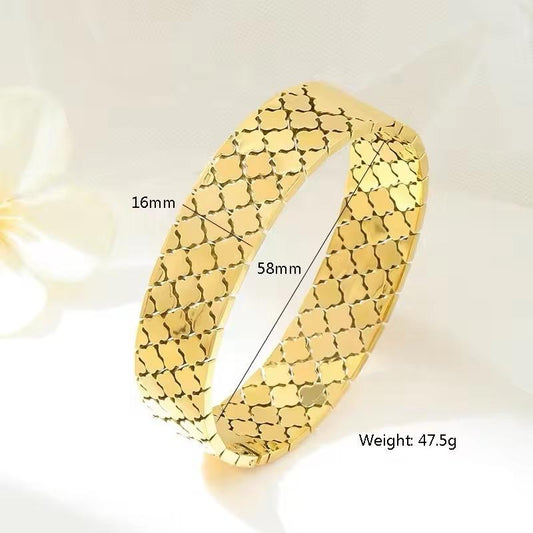 Plain Golden Bangle